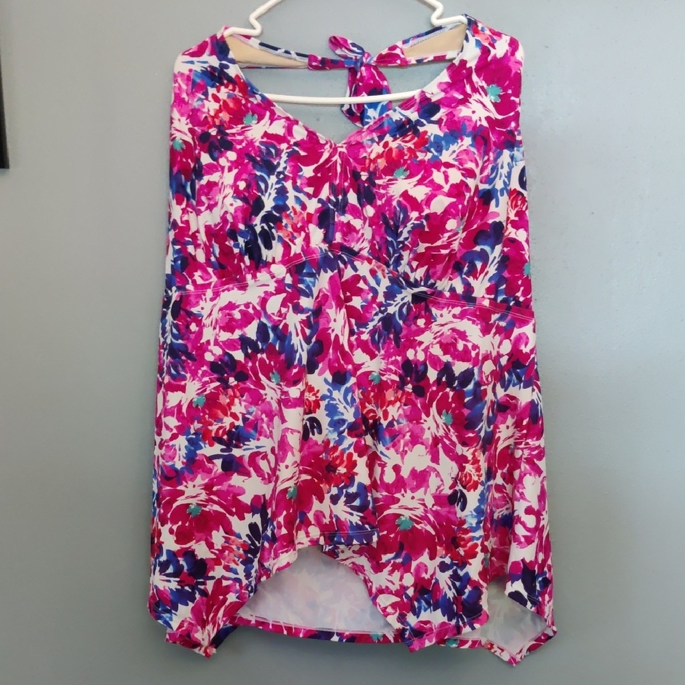 Swimsuits For All Pink and Blue Asymmetrical Tie Front Tank Top